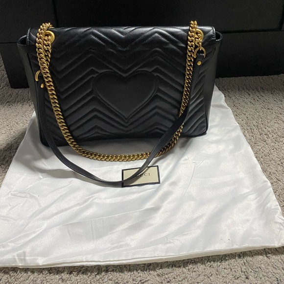 Gucci Marmont Bag - Picture 3 of 11